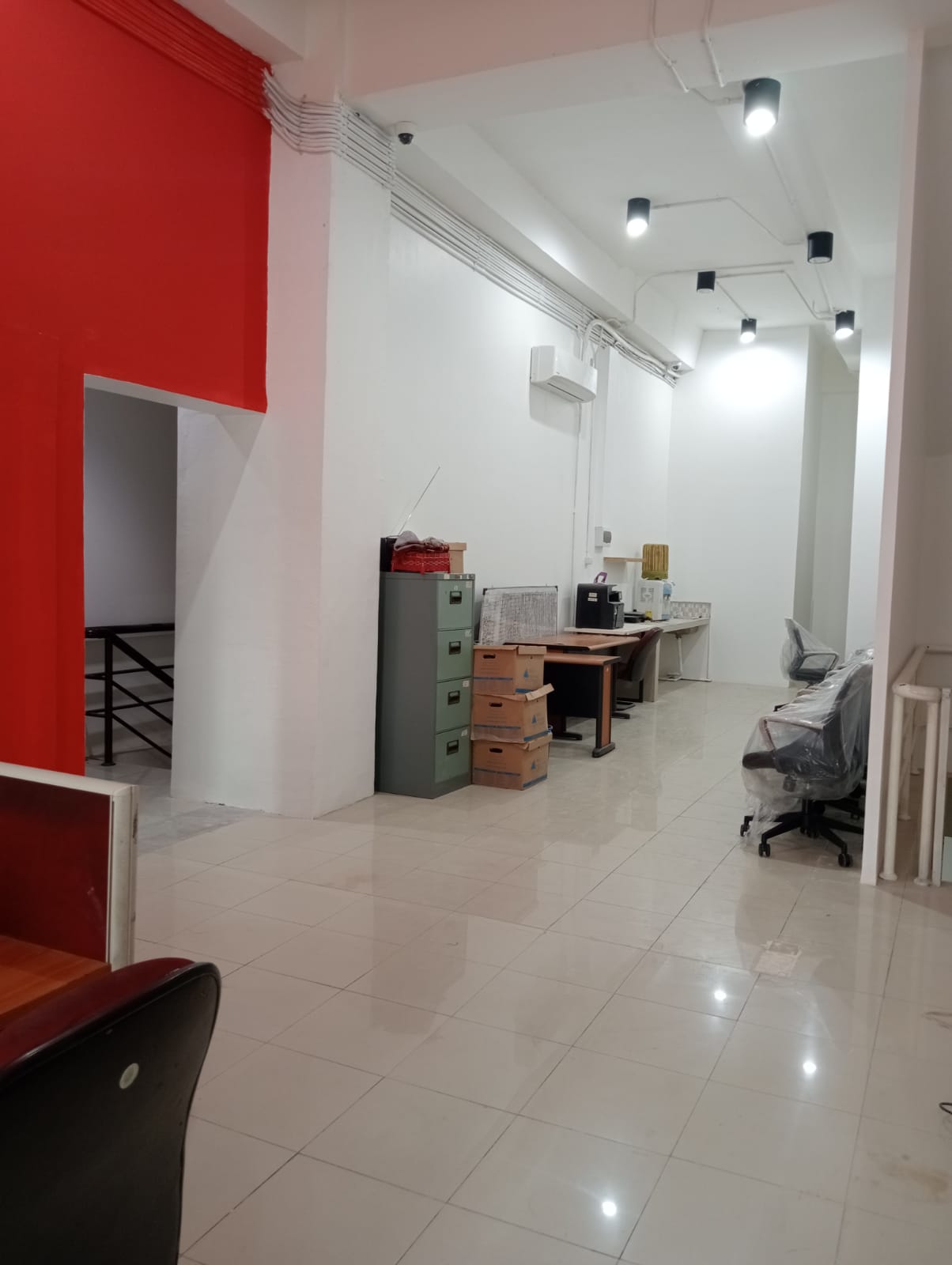 Renovasi Interior Kantor & Peningkatan Ruang Kerja — 6